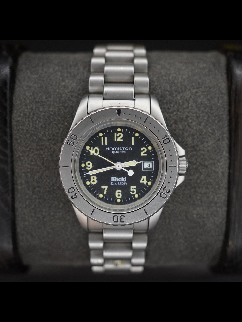 Vintage Hamilton Khaki Sub 660ft Diver 31mm Black Dial Quartz Ladies Watch 8587B